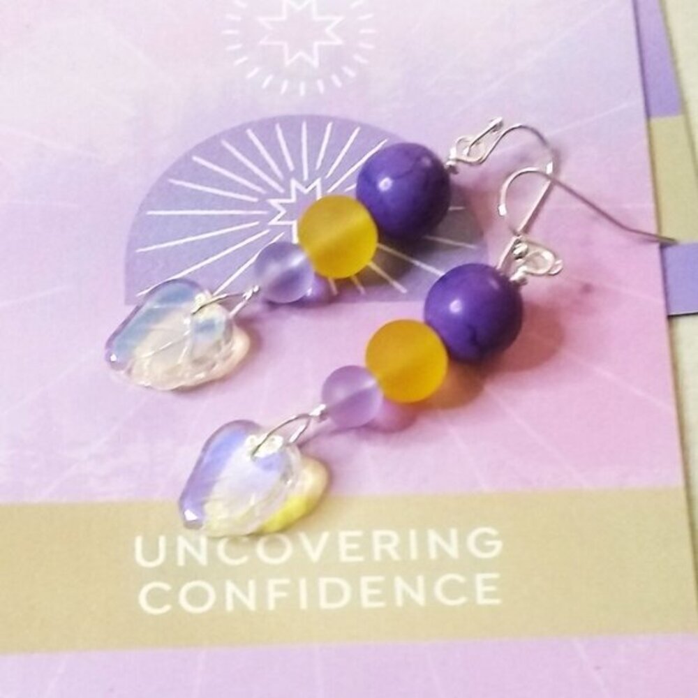 $10 CLEARANCE! Shimmering Leaf + Beads Dangle Earrings!